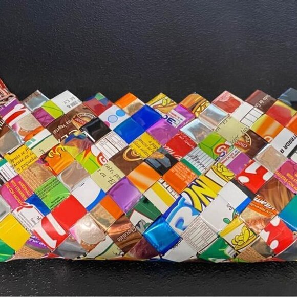 Women’s Handbag with Wristlet Strap. Brand: Nahui Ollin Medium Handbag with Zipp - Picture 2 of 7